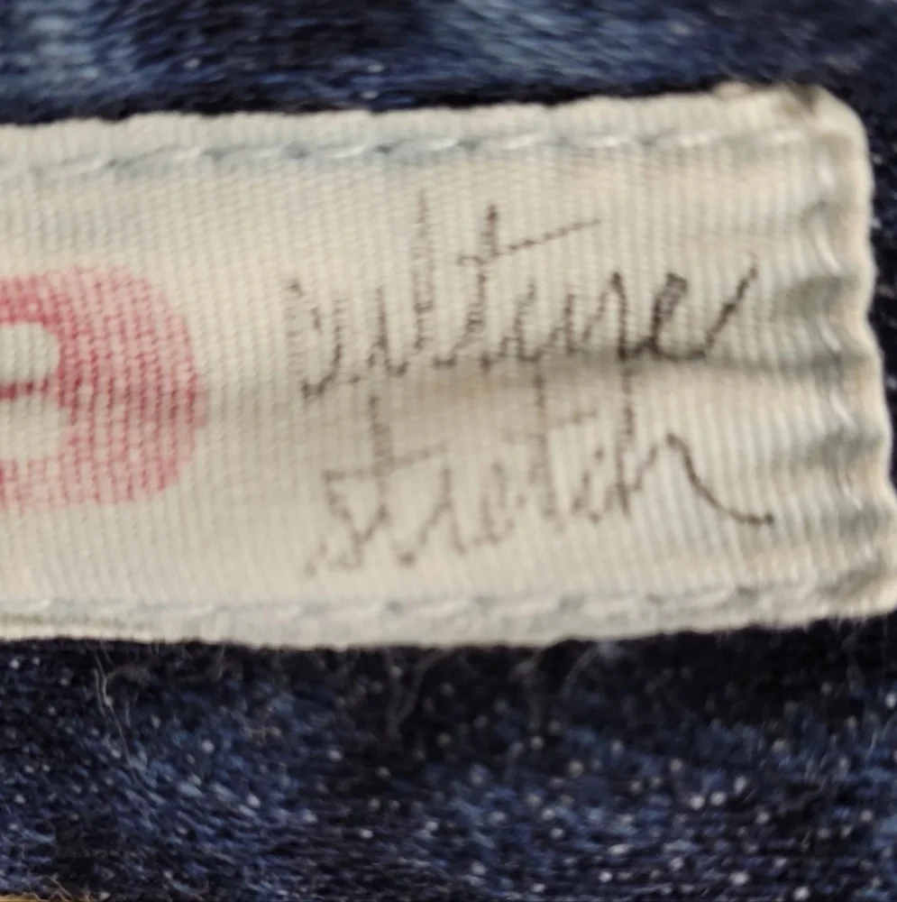 BKE Denim Jeans Women's Juniors Size: 25 CUTE Stretch